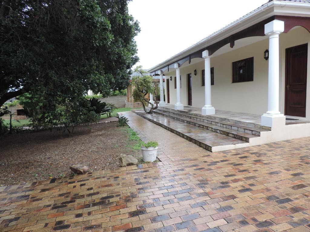 Milkwood Lodge Hermanus Bagian luar foto